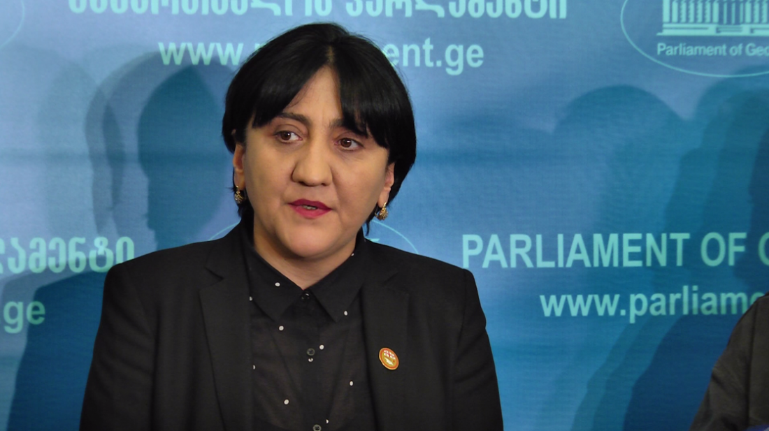 ირმა ინაშვილი ითხოვს, რომ საქართველოს პარლამენტმა მათ რუსეთის დუმაში ოფიციალური დელეგაციის სტატუსი მაინიჭოს