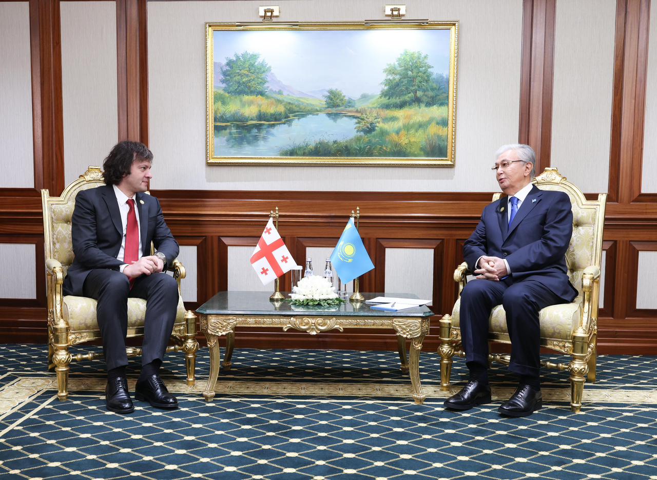 ირაკლი კობახიძე ყაზახეთის პრეზიდენტს, ყასიმ-ჟომართ თოყაევს შეხვდა