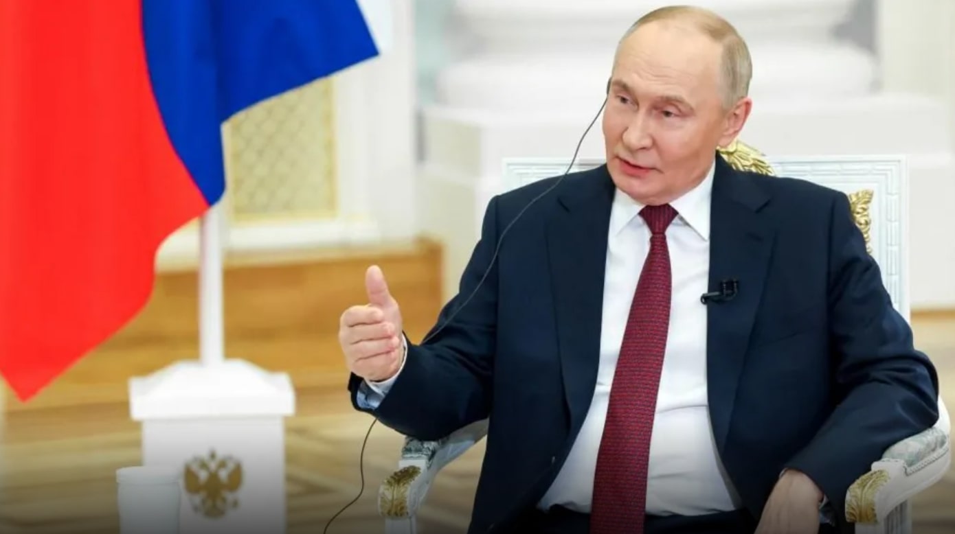 პუტინი აცხადებს, რომ უკრაინა ჯარებს დონბასიდან ან თავად გაიყვანს, ან მას რუსეთი ძალით დაიკავებს