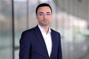 სებ-ის აღმასრულებელი დირექტორი: „ბაზისბანკისა“ და „ლიბერთი ბანკის“ გაერთიანება ქმნის რეალურ შესაძლებლობას, საბანკო სისტემაში გაჩნდეს მესამე შედარებით მსხვილი სისტემური ბანკი